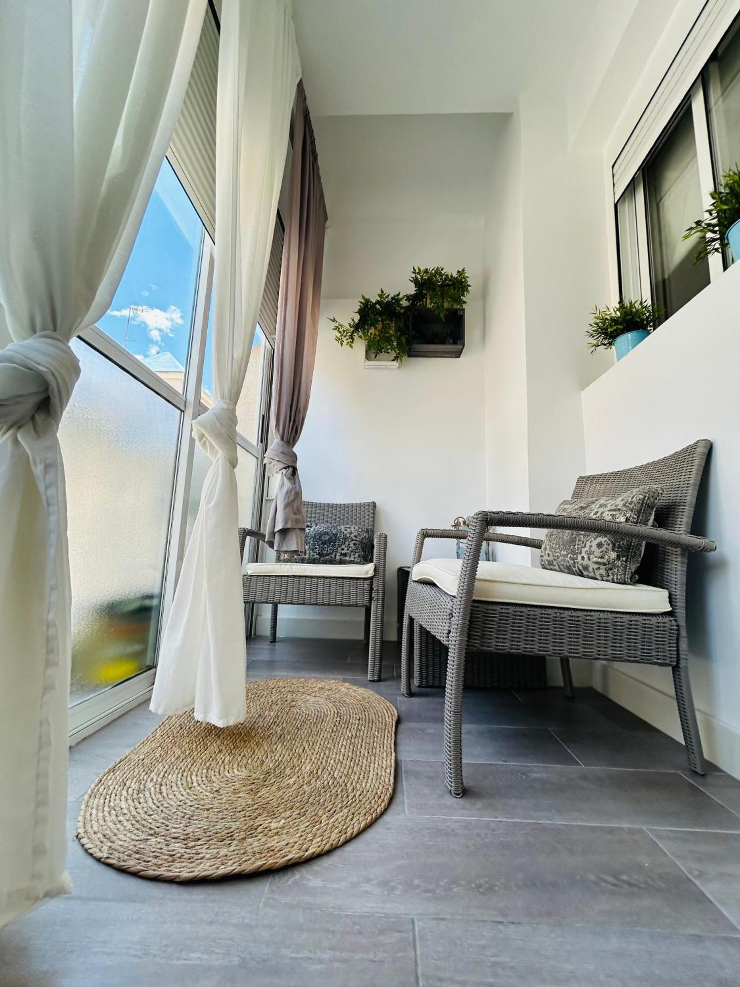 Arenales Beach Boutique Apartment آريناليس ديل سول المظهر الخارجي الصورة